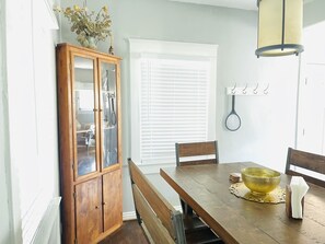 Dining table sits up to 6 people