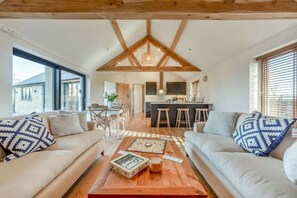 Corner House Barn Sitting Room - StayCotswold