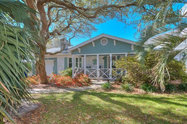 Hidden Treasure Front of the Home