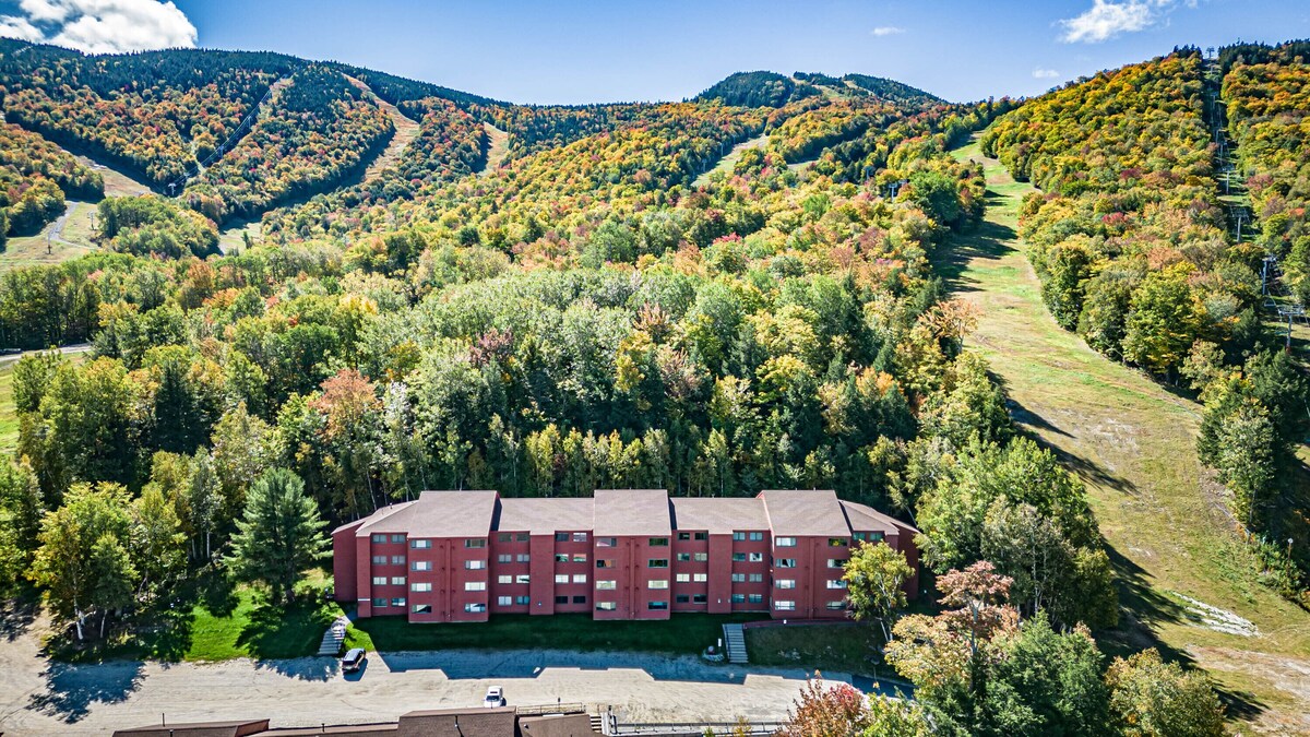 North Peak Condo Available February Vacation!