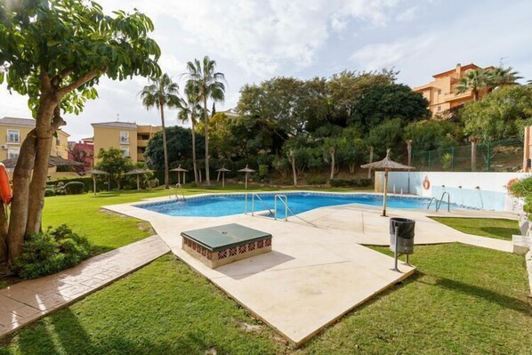 Holiday Home Swimming Pool