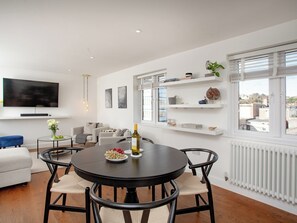 Dining Area | Eugene Sands, Paignton