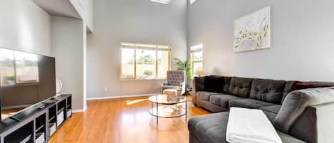 Mesa Vacation Rental | 3BR | 3BA | 1,900 Sq Ft | Stairs Required