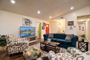 Spacious living room. All new furniture with access to your favorite channels. 