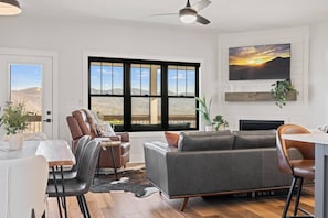 View of the Black Mountains from the open main-level living space. 55-inch Smart TV, with super fast wifi throughout the home!