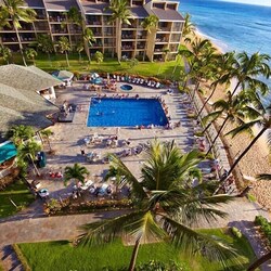 beachfront pool (1)