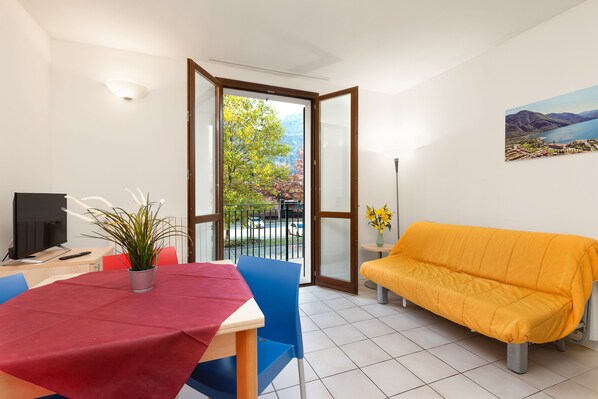 Living and dining room