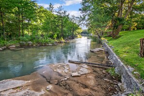 Enjoy a warm summer day on the water