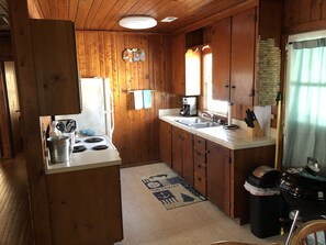 Indoors, Hardwood, Flooring, Floor, Kitchen
