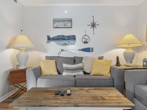 Table, Furniture, Coffee Table, Home Decor, Couch