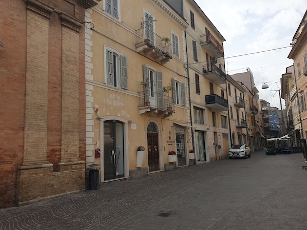 Exterior