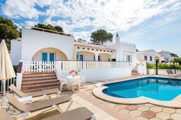 Villa Sol y Sombra by EscapeHome, Swimming pool