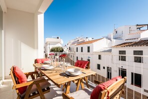 Villa La Plaza by EscapeHome, Balkon