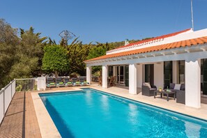 Es Torrent Verd by EscapeHome, Swimming pool