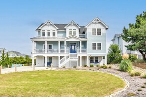 Front Exterior of Beach Blessings