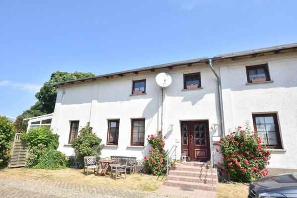 Holiday Home Exterior [summer]