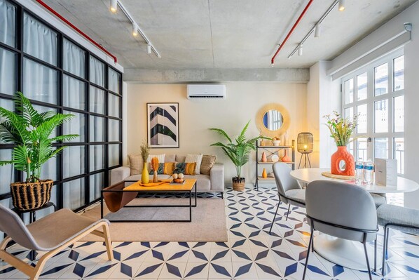 Welcome Wynwood House