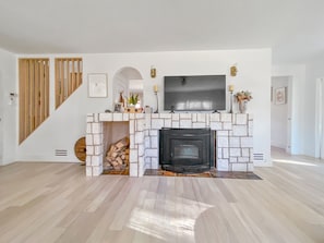 Fire Place (wood fire ) 