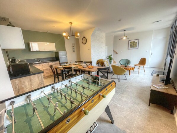 Spielezimmer