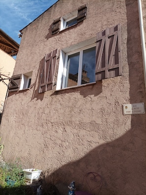 Exterior detail