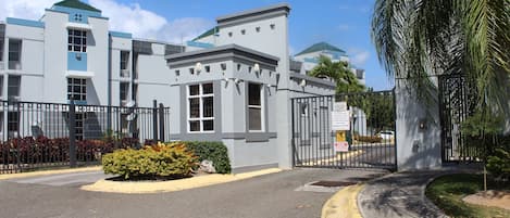 Boqueron Bay Villas (Building)