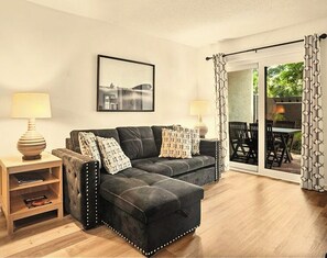 Ocean Walk 101 Sleeper Sofa in Living Room