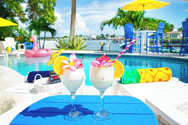 With such a luxurious and private backyard, many guests find it difficult to explore the town.
