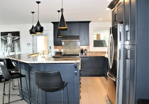 Kitchen Bar Area