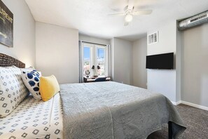 Another comfortable queen bedroom awaits!