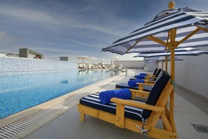 Rooftop pool