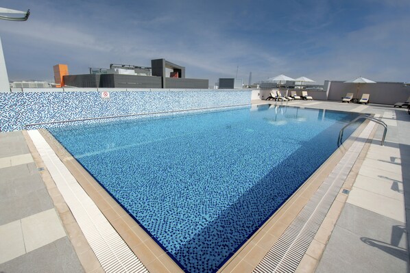 Rooftop pool