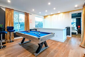 Billiards table