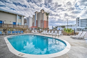 Community Outdoor Pool