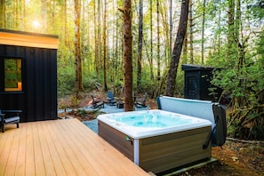Rain or shine soak it up with the 7 person Salt Water hot tub.