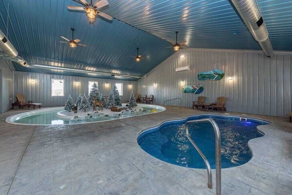 Indoor Lazy River & Pool