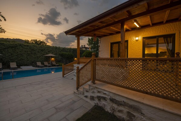 Terrace/patio