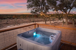 Bain à remous extérieur