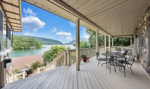 You cant beat the views at LAKE Allure!