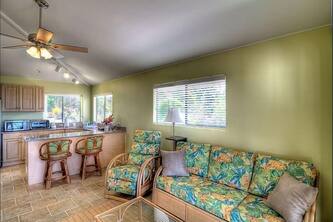 Kope Cottage -1 BR -1B-Endless Views