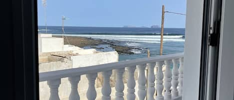 Vue sur la plage ou l’océan