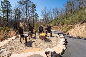 Outdoor Fire Pit Area