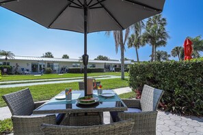 Back patio to enjoy refreshment in the fresh sea breezes
