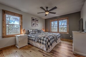 Upper Level King Bedroom