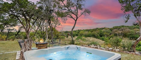 Private hot tub and fire pit with Hill Country Views