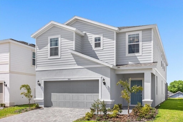 3841LanaAve(45)