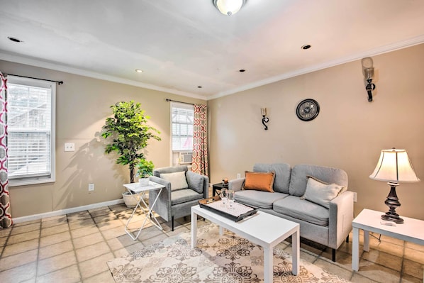 Powder Springs Vacation Rental | 1BR | 1BA | 447 Sq Ft | Step-Free Entry