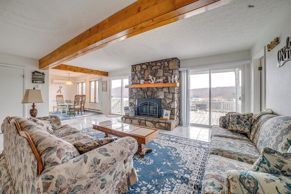 Terra Alta Vacation Rental | 3BR | 2BA | 2,006 Sq Ft | Step-Free Entry