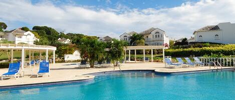 Royal Westmoreland-Forest Hill 30: Spend the whole day lounging here