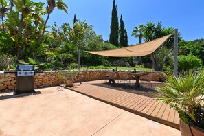 Outdoor dining area