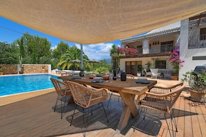 Outdoor dining area